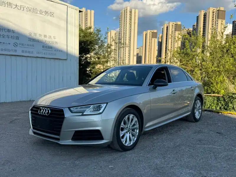 Audi A4L 2017 40 TFSI Fashion Edition — миниатюра 1