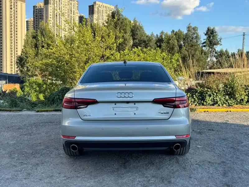 Audi A4L 2017 40 TFSI Fashion Edition — миниатюра 5