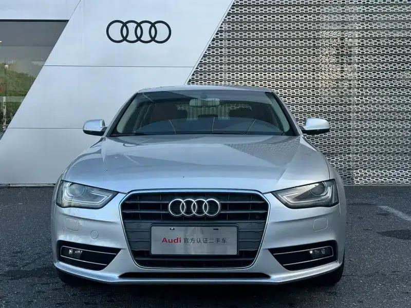 Audi A4L 2013 35 TFSI Automatic Standard Edition — миниатюра 2