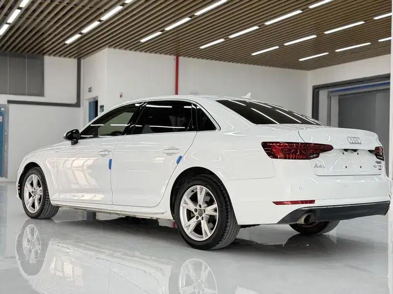 Audi A4L 2017 Plus 40 TFSI Progressive — миниатюра 4