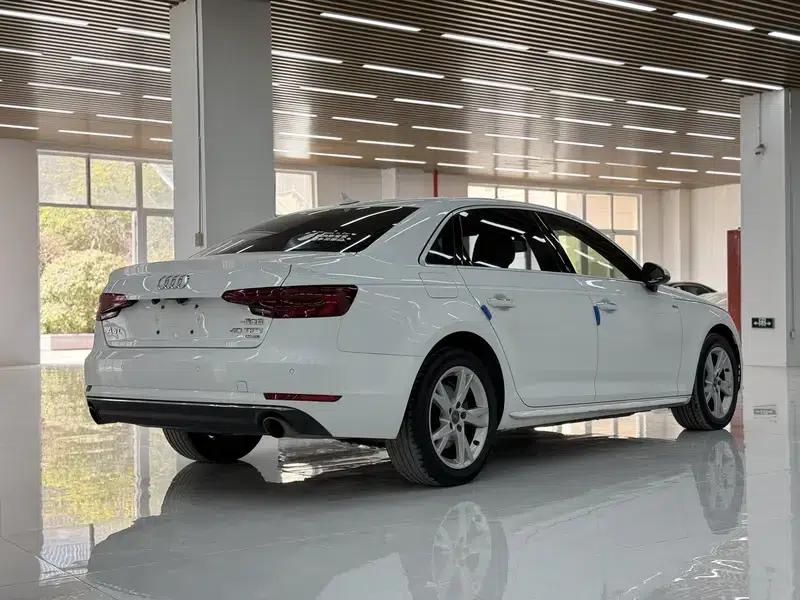 Audi A4L 2017 Plus 40 TFSI Progressive — миниатюра 6
