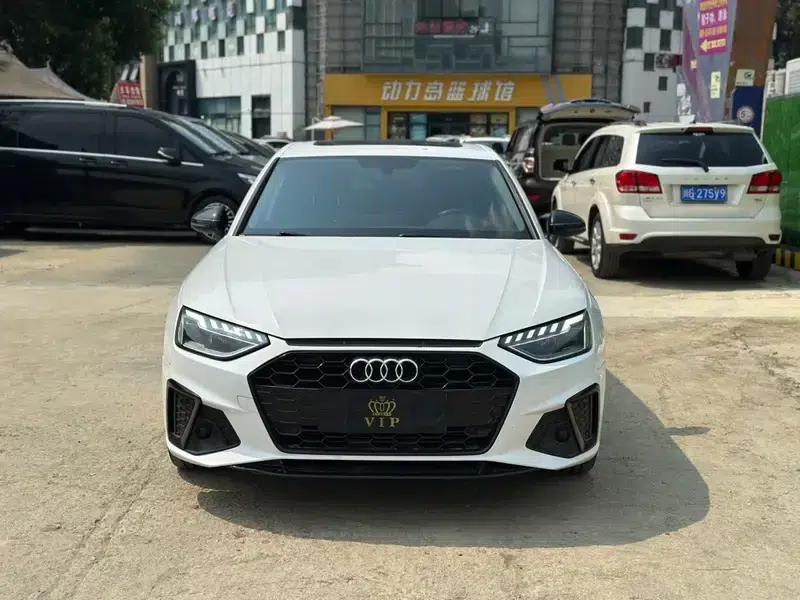 Audi A4L 2022 40 TFSI Luxury Dynamic — миниатюра 2