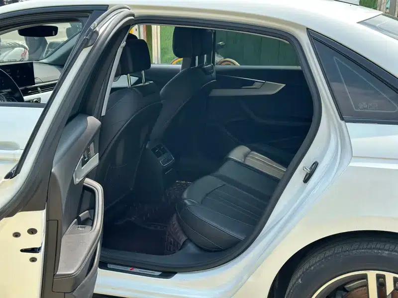 Audi A4L 2022 40 TFSI Luxury Dynamic — миниатюра 13