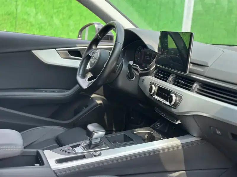 Audi A4L 2022 40 TFSI Luxury Dynamic — миниатюра 16