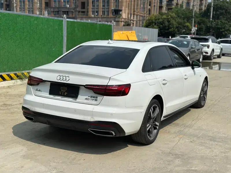 Audi A4L 2022 40 TFSI Luxury Dynamic — миниатюра 6