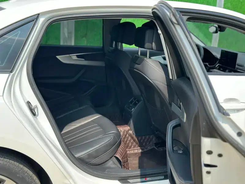 Audi A4L 2022 40 TFSI Luxury Dynamic — миниатюра 9