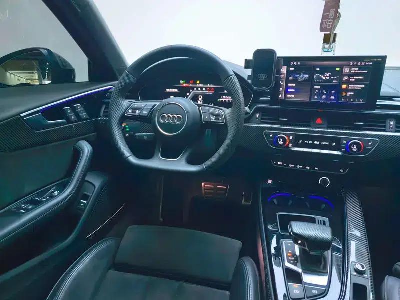 Audi A4L 2024 45 TFSI quattro Premium Dynamic Edition — миниатюра 18