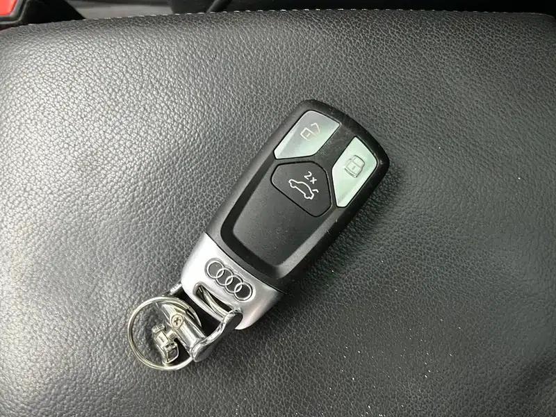 Audi A4L 2019 40 TFSI Fashion Edition (China VI Emission Standard) — миниатюра 11