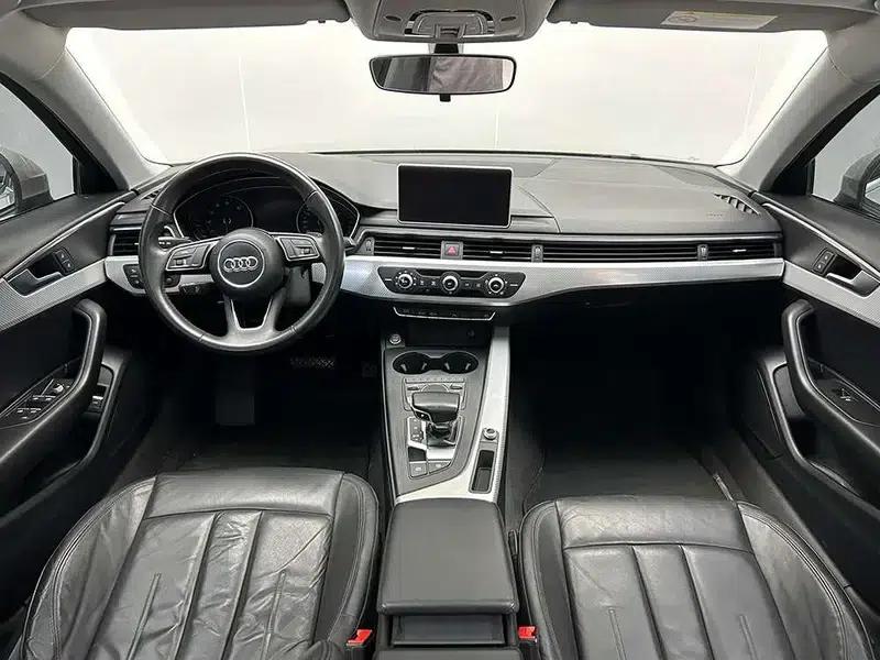 Audi A4L 2017 Plus 40 TFSI Fashion Edition — миниатюра 14