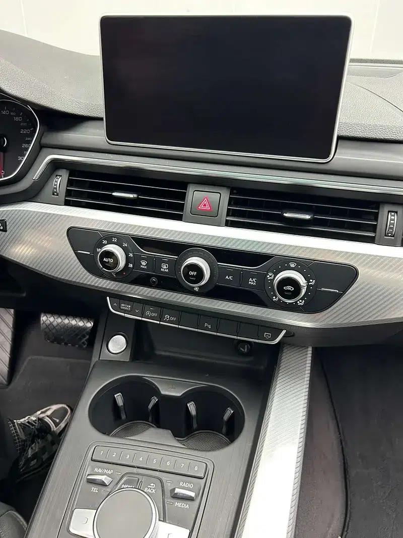 Audi A4L 2017 Plus 40 TFSI Fashion Edition — миниатюра 9