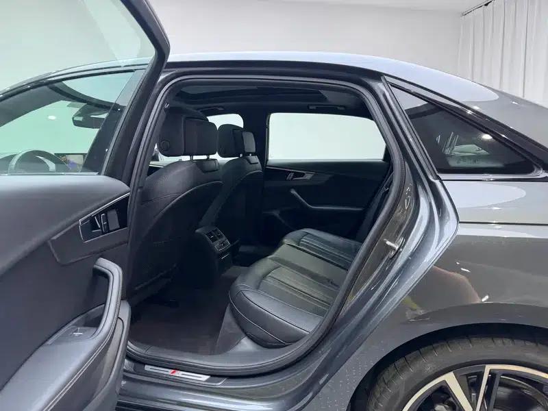 2024 Audi A4L 40 TFSI quattro RS Package (Sports Edition) — миниатюра 18
