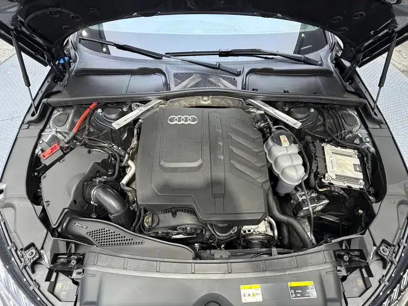 2024 Audi A4L 40 TFSI quattro RS Package (Sports Edition) — миниатюра 10