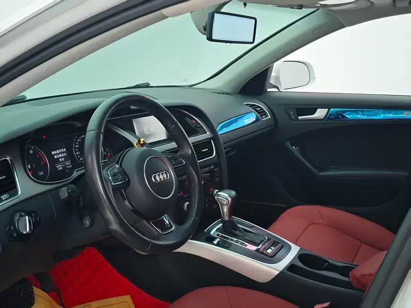 Audi A4L 2013 35 TFSI Automatic Standard Edition — миниатюра 15