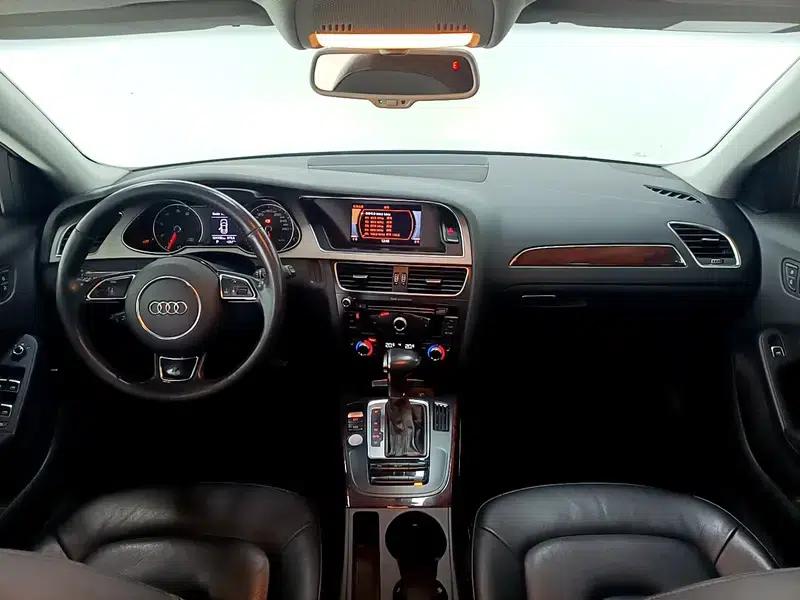 Audi A4L 2016 35 TFSI Classic Edition S line Comfort — миниатюра 14