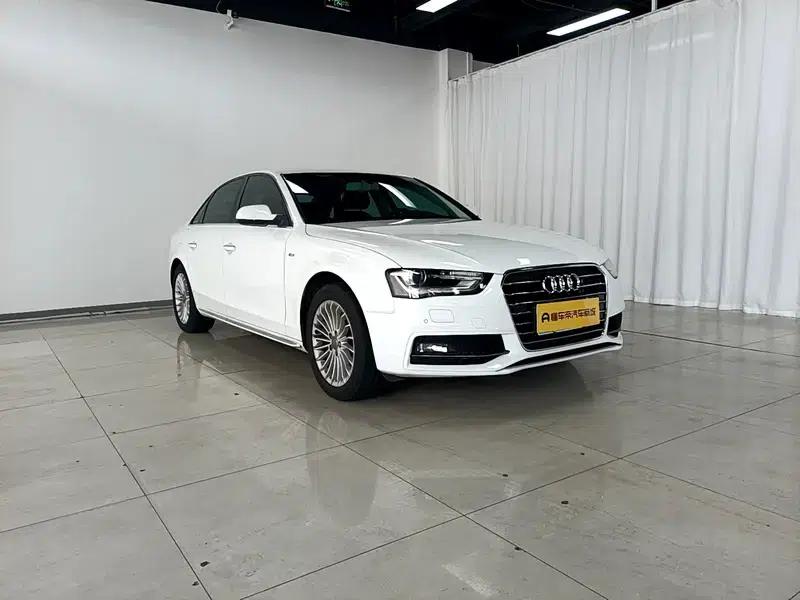 Audi A4L 2016 35 TFSI Classic Edition S line Comfort — миниатюра 3