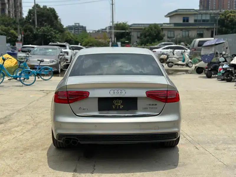 Audi A4L 2016 35 TFSI Automatic Sport — миниатюра 5