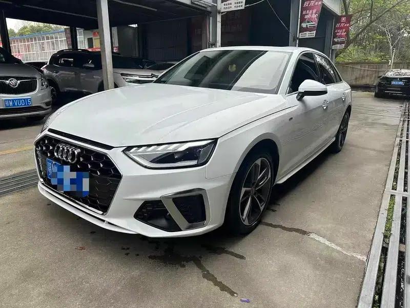 Audi A4L 2022 40 TFSI Fashion Dynamic Edition — миниатюра 1