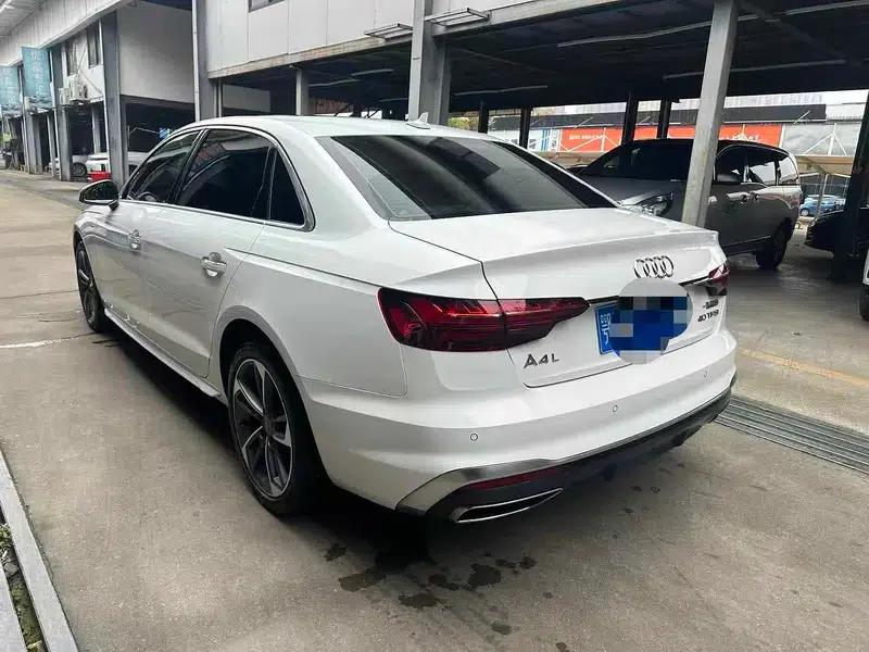Audi A4L 2022 40 TFSI Fashion Dynamic Edition — миниатюра 4