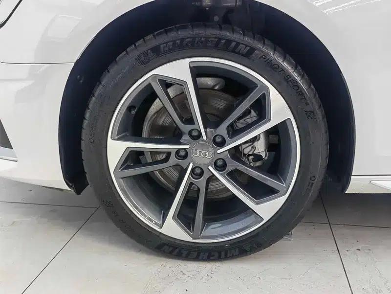 Audi A4L 2020 40 TFSI Fashion Elegance — миниатюра 8