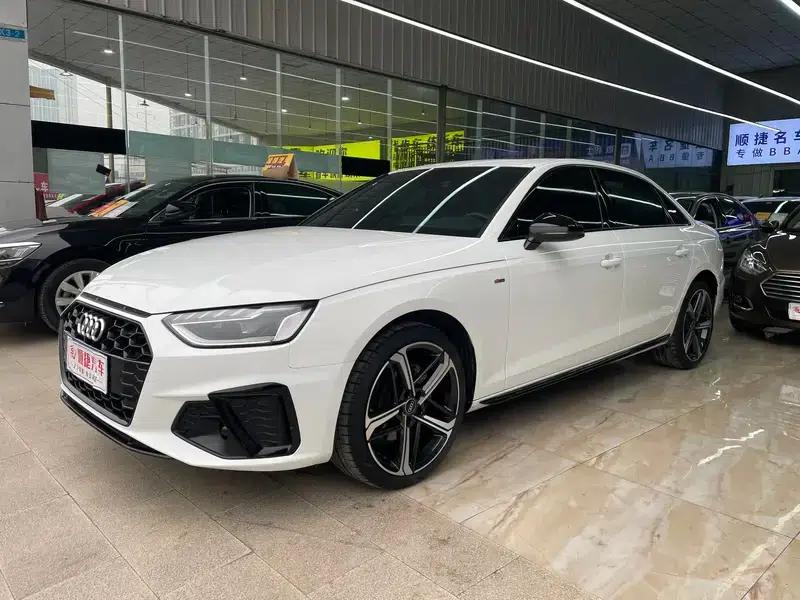 Audi A4L 2024 40 TFSI Luxury Dynamic — миниатюра 1
