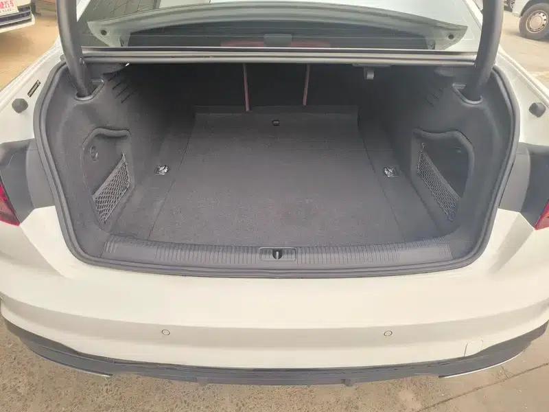 Audi A4L 2024 40 TFSI Luxury Dynamic — миниатюра 18