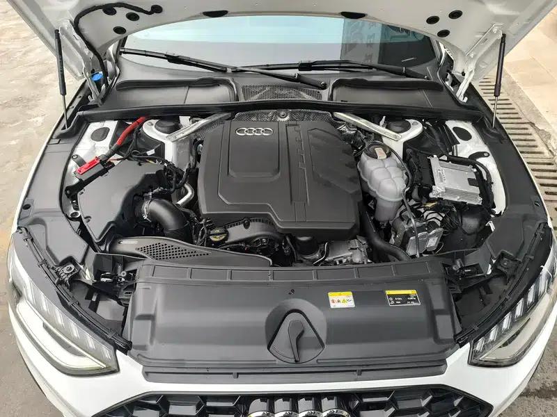 Audi A4L 2024 40 TFSI Luxury Dynamic — миниатюра 7