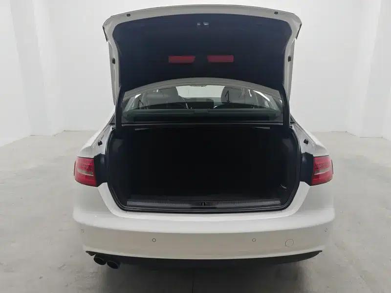 Audi A4L 2016 35 TFSI Automatic Standard Edition — миниатюра 20