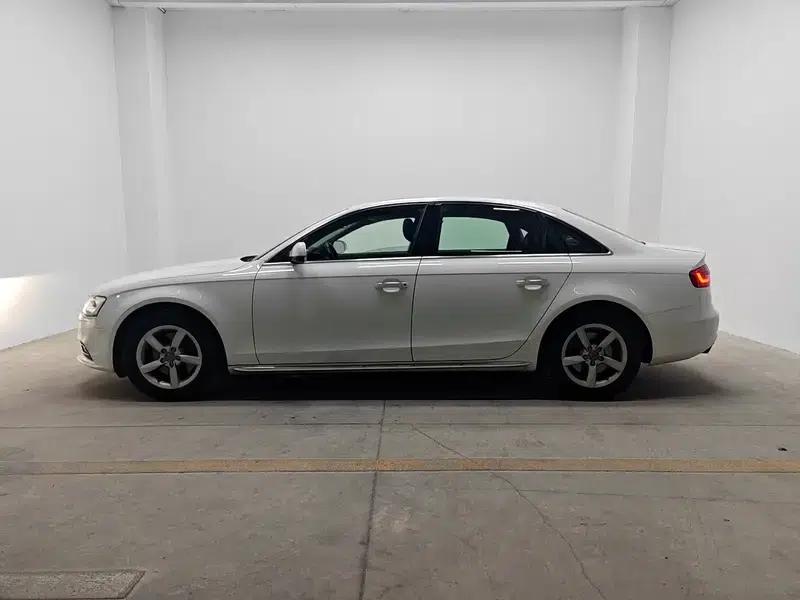 Audi A4L 2016 35 TFSI Automatic Standard Edition — миниатюра 4