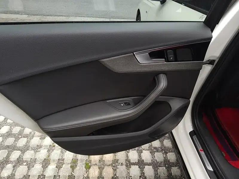 Audi A4L 2023 40 TFSI Luxury Dynamic — миниатюра 15