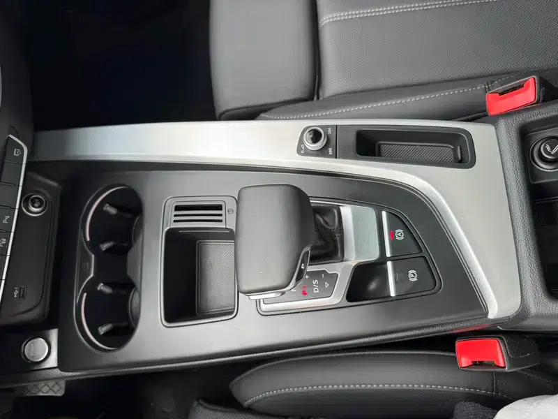 Audi A4L 2020 40 TFSI Luxury Dynamic — миниатюра 17
