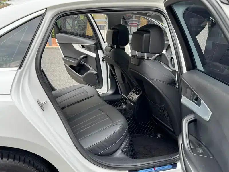 Audi A4L 2020 40 TFSI Luxury Dynamic — миниатюра 25