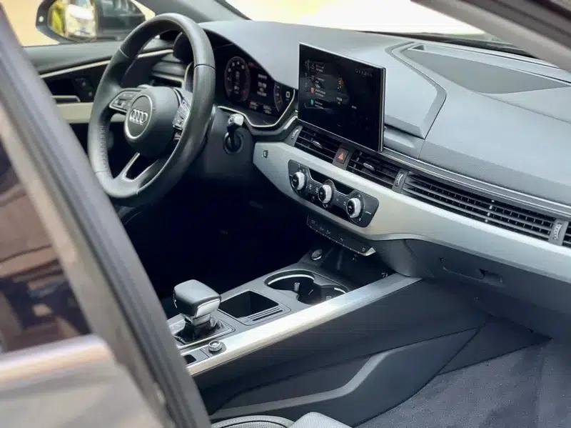 Audi A4L 2022 40 TFSI Fashion Dynamic Edition — миниатюра 19