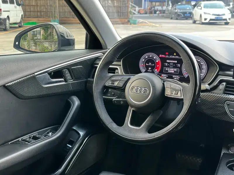 Audi A4L 2020 40 TFSI Fashion Dynamic Edition — миниатюра 17