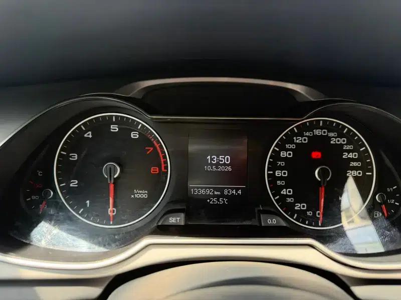 Audi A4L 2015 45 TFSI quattro Sport Edition — миниатюра 8