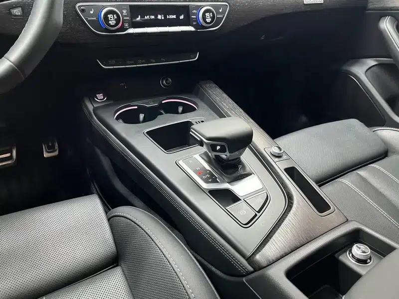 Audi A4L 2022 40 TFSI Fashion Dynamic Edition — миниатюра 16