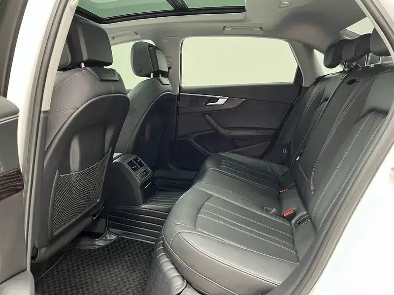 Audi A4L 2022 40 TFSI Fashion Dynamic Edition — миниатюра 18