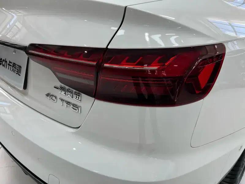Audi A4L 2022 40 TFSI Fashion Dynamic Edition — миниатюра 10
