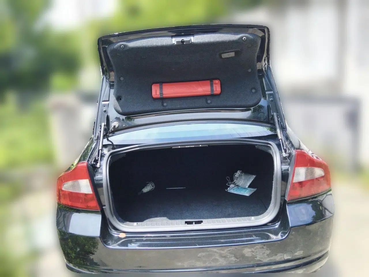 Volvo S80L 2011 2.0T ZhiShang Version — миниатюра 19