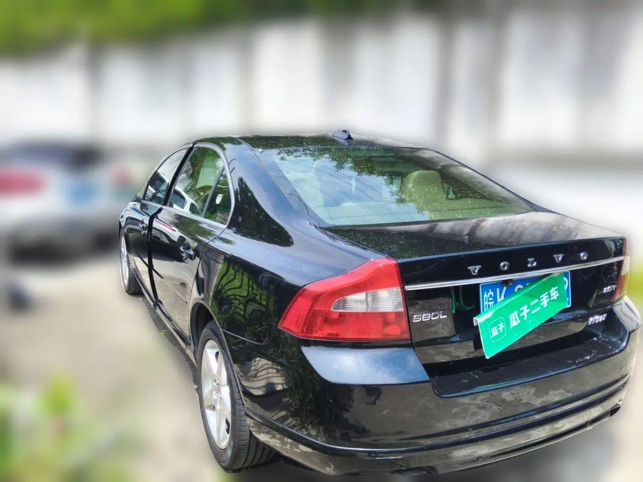 Volvo S80L 2011 2.0T ZhiShang Version — миниатюра 4