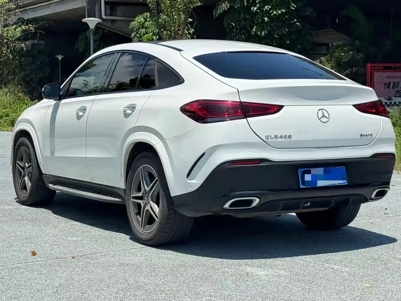 2020 Mercedes-Benz GLE Coupe, GLE 450 4MATIC Coupe SUV, Fashion Model — миниатюра 6