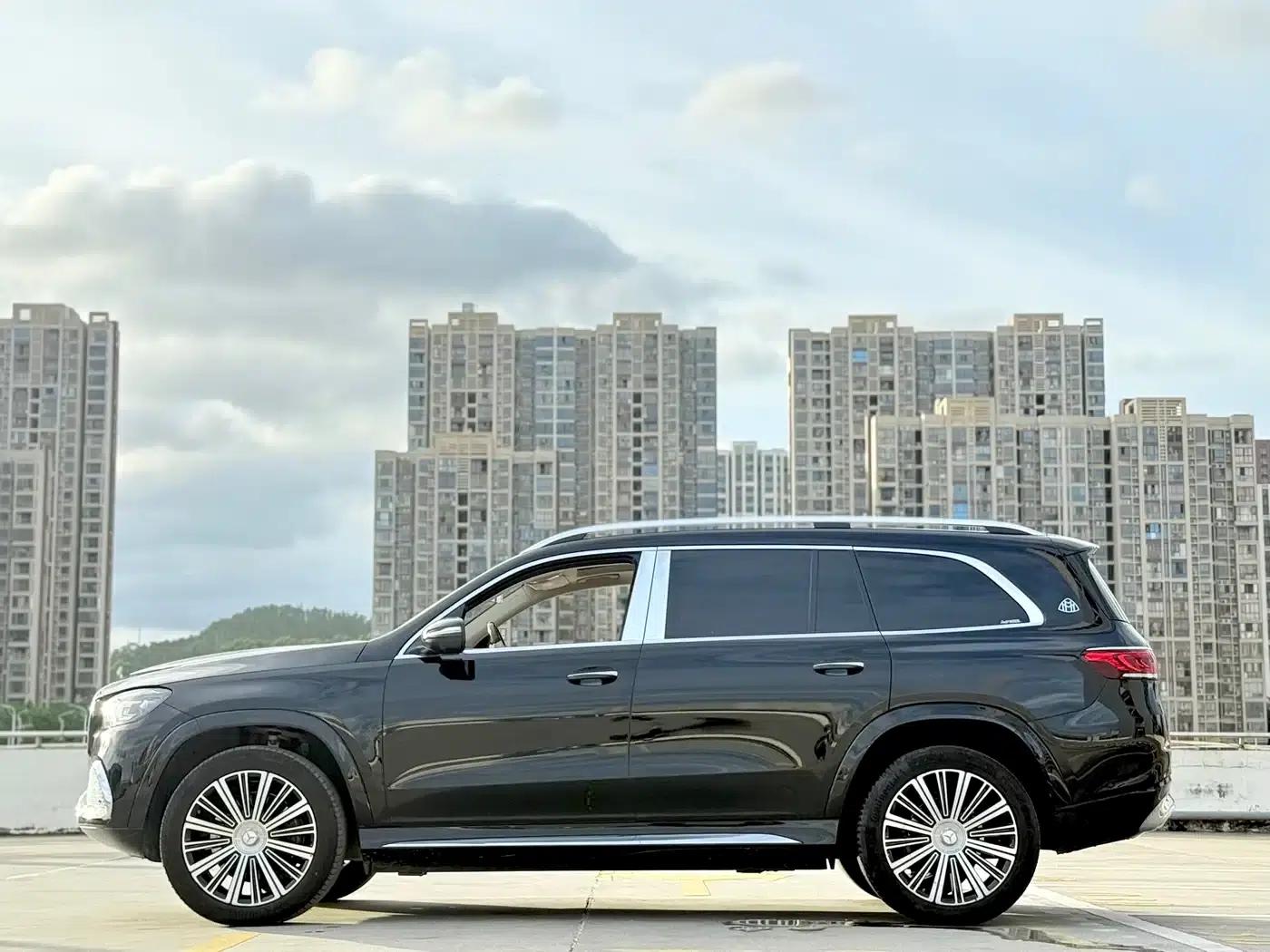 2022 Maybach GLS 600 4MATIC Elegant Edition — миниатюра 13