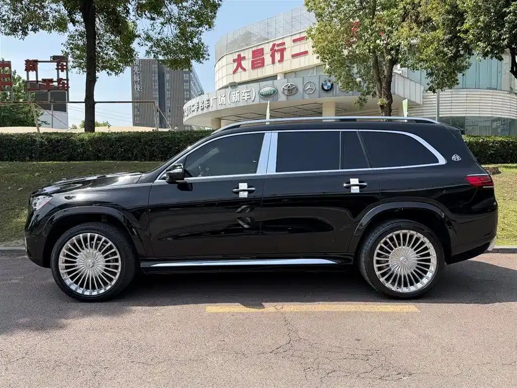 2021 Maybach GLS 600 4MATIC (US Spec) — миниатюра 3