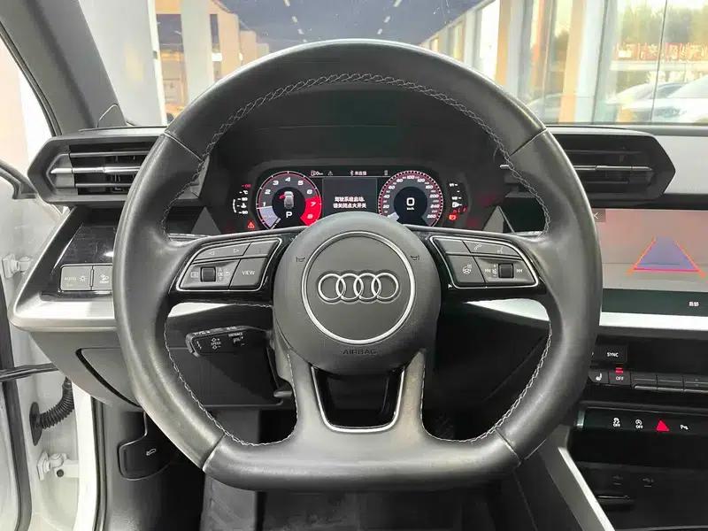 Audi A3 2022 Sportback 35 TFSI Fashion Sport — миниатюра 15