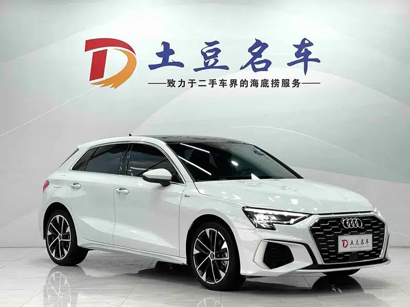 Audi A3 2022 Sportback 35 TFSI Fashion Sport — миниатюра 3