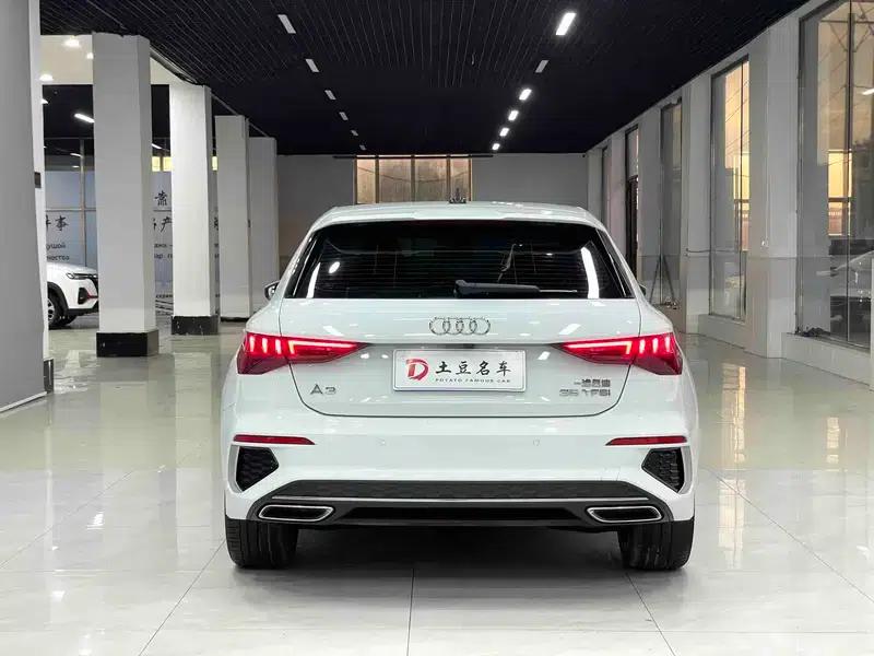 Audi A3 2022 Sportback 35 TFSI Fashion Sport — миниатюра 5