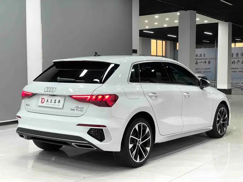 Audi A3 2022 Sportback 35 TFSI Fashion Sport — миниатюра 6