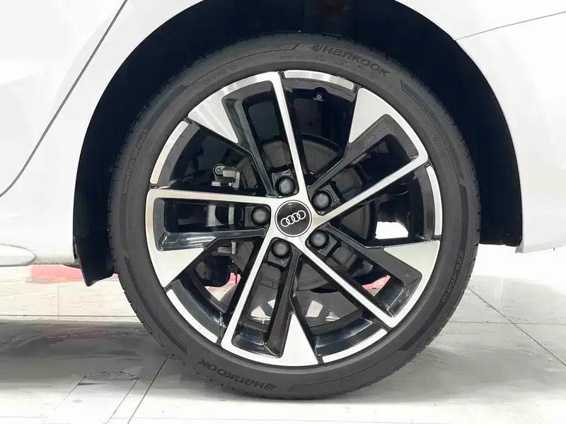 Audi A3 2022 Sportback 35 TFSI Fashion Sport — миниатюра 7