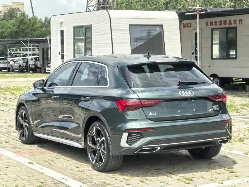 Audi A3 2023 Facelift Sportback 35 TFSI Fashion Sporty Model — миниатюра 4