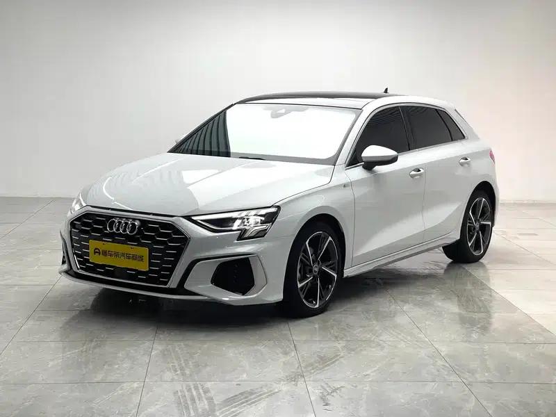 Audi A3 2022 Sportback 35 TFSI Fashion Sport — миниатюра 1