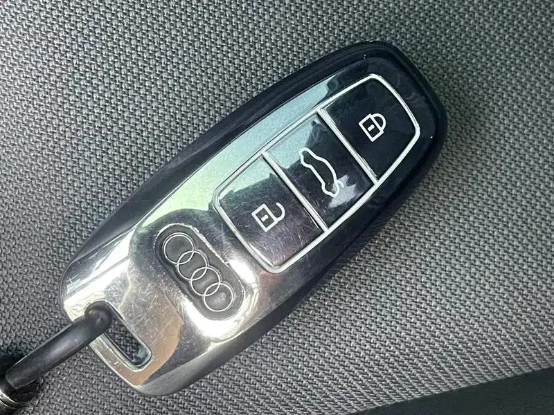 Audi A3 2022 Sportback 35 TFSI Fashion Sport — миниатюра 11